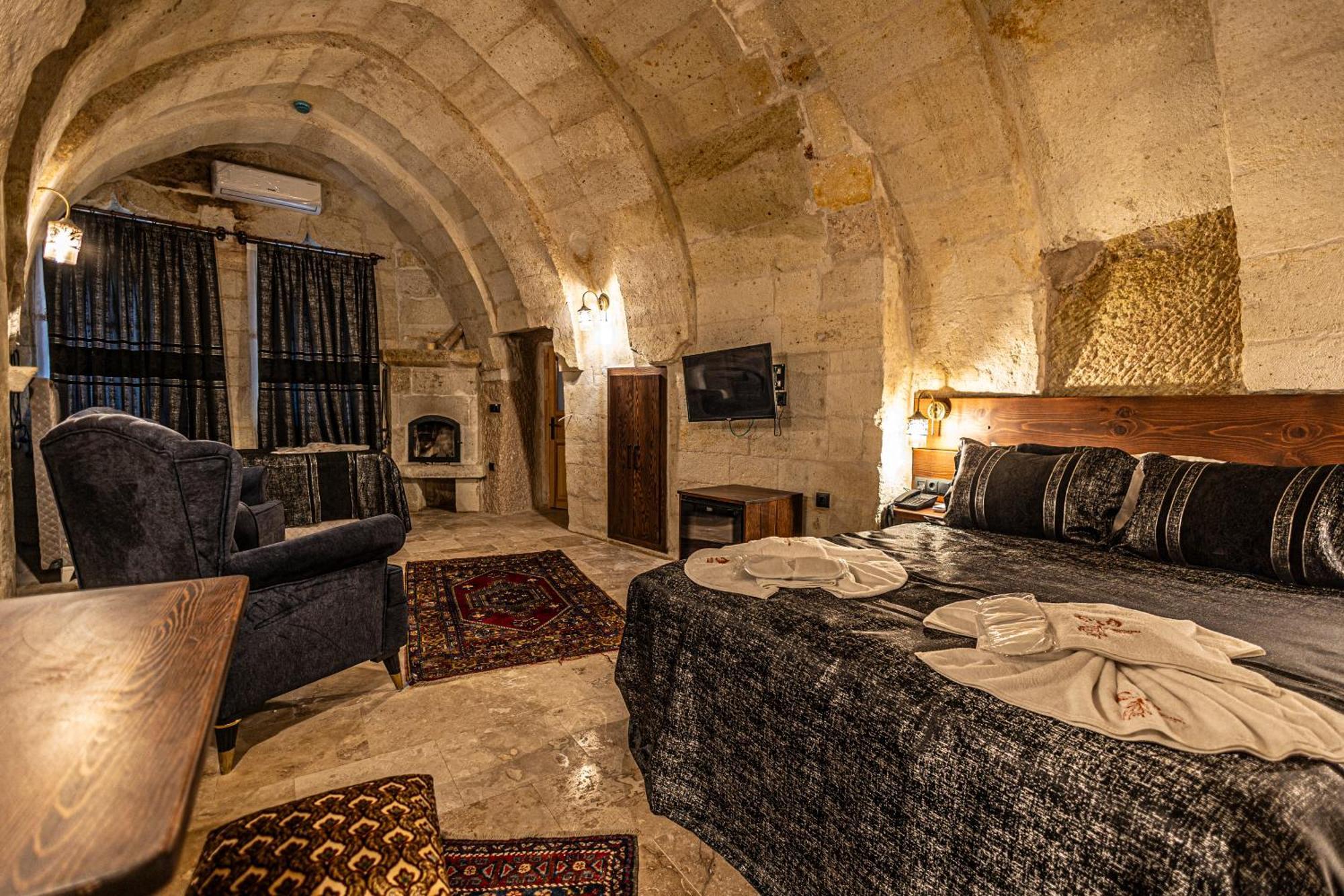فندق Zuemruetue Anka Cave أوروغوبْ المظهر الخارجي الصورة