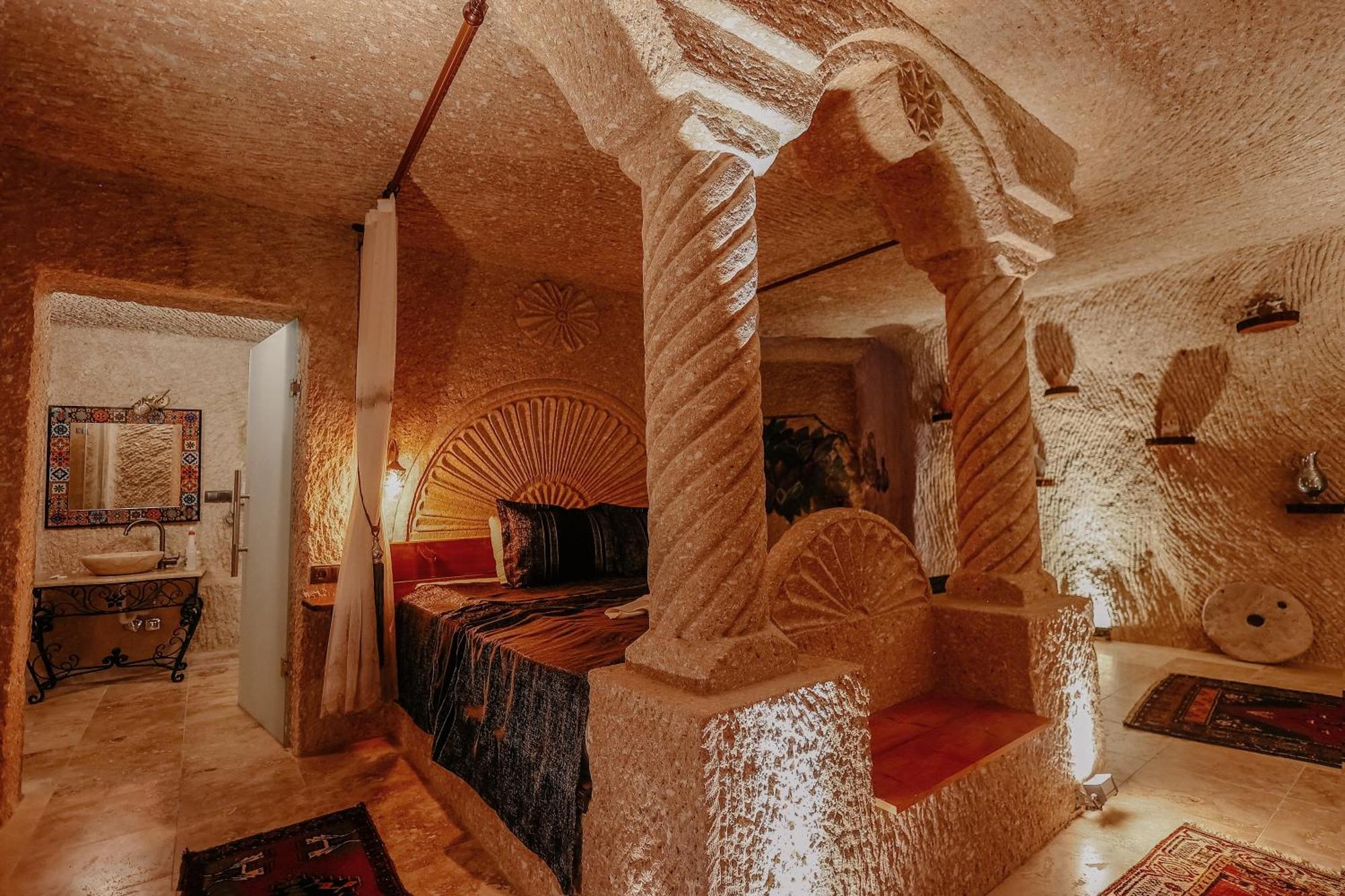 فندق Zuemruetue Anka Cave أوروغوبْ المظهر الخارجي الصورة